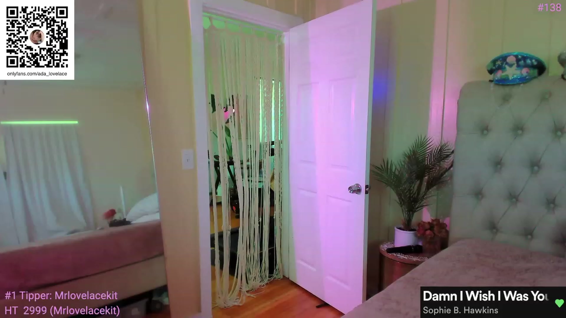 Gallery image thumbnail from ada_lovelace's myfreecams stream on, 01/02/2024, 23:29 image 5 of 20