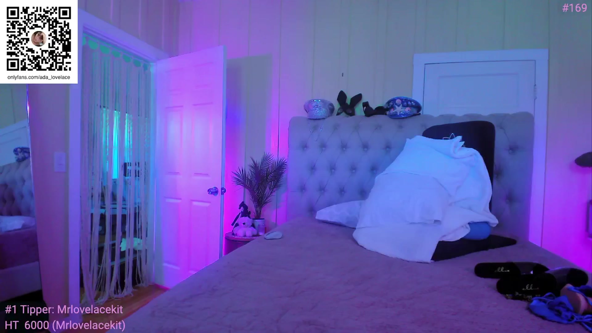 Gallery image thumbnail from ada_lovelace's myfreecams stream on, 02/05/2024, 01:41 image 14 of 20