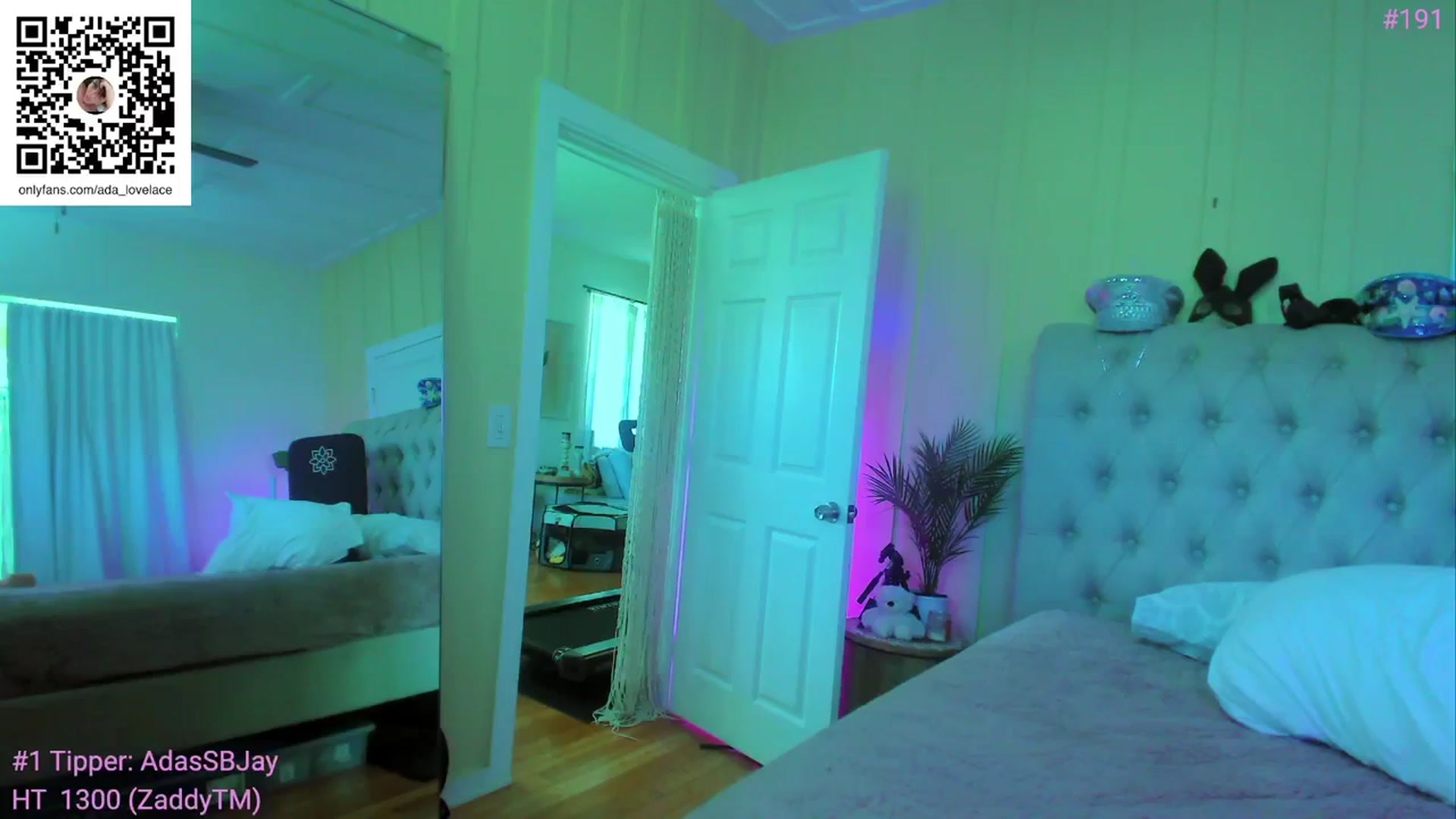 Gallery image thumbnail from ada_lovelace's myfreecams stream on, 02/09/2024, 24:39 image 5 of 20