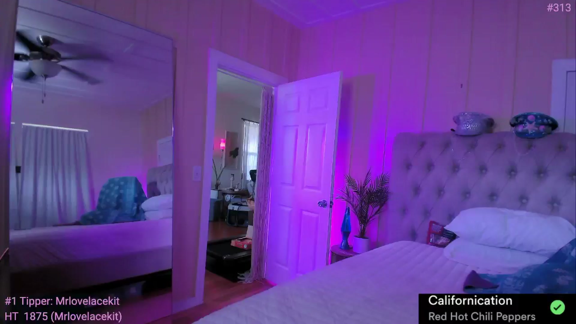Gallery image thumbnail from ada_lovelace's myfreecams stream on, 05/14/2024, 01:29 image 5 of 20