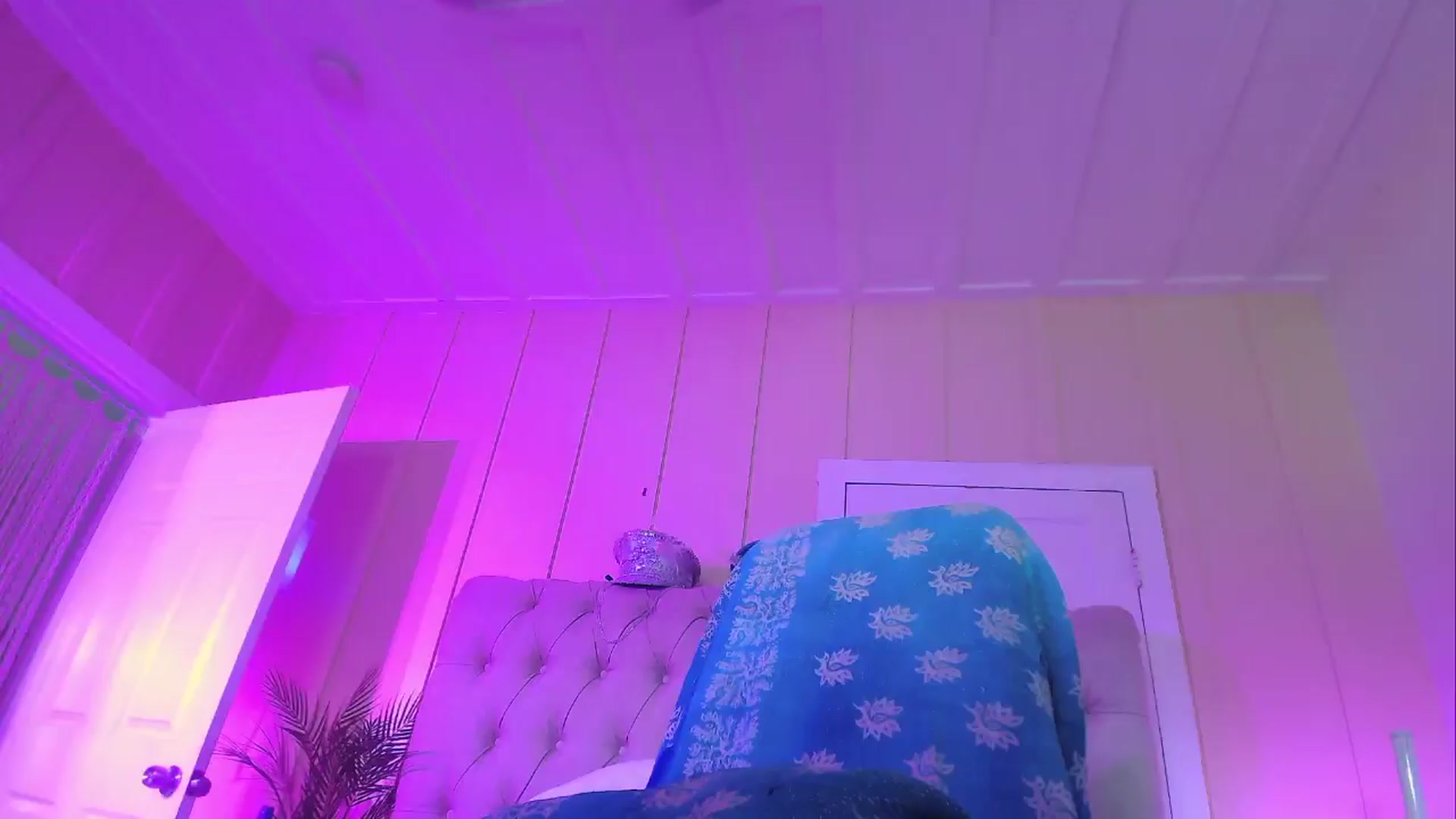 Gallery image thumbnail from ada_lovelace's myfreecams stream on, 05/16/2024, 04:24 image 14 of 20