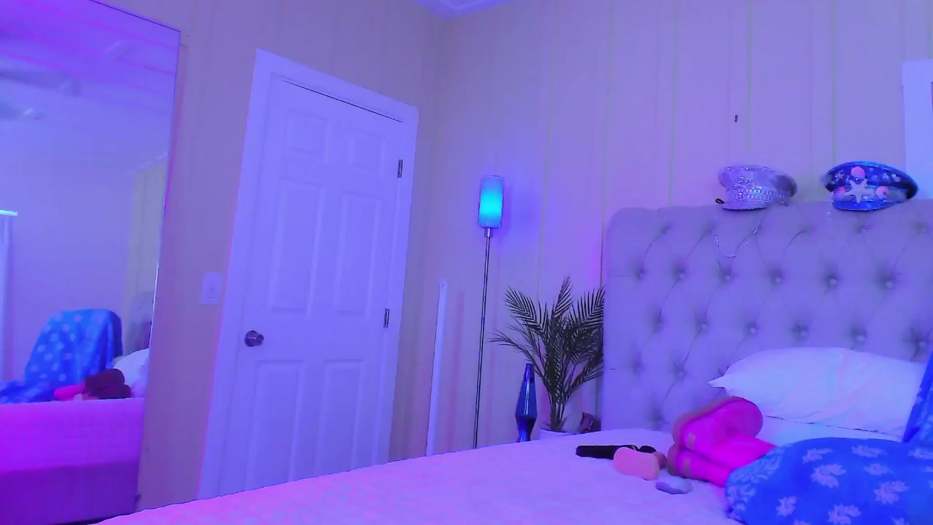 Gallery image thumbnail from ada_lovelace's myfreecams stream on, 05/24/2024, 02:42 image 18 of 20