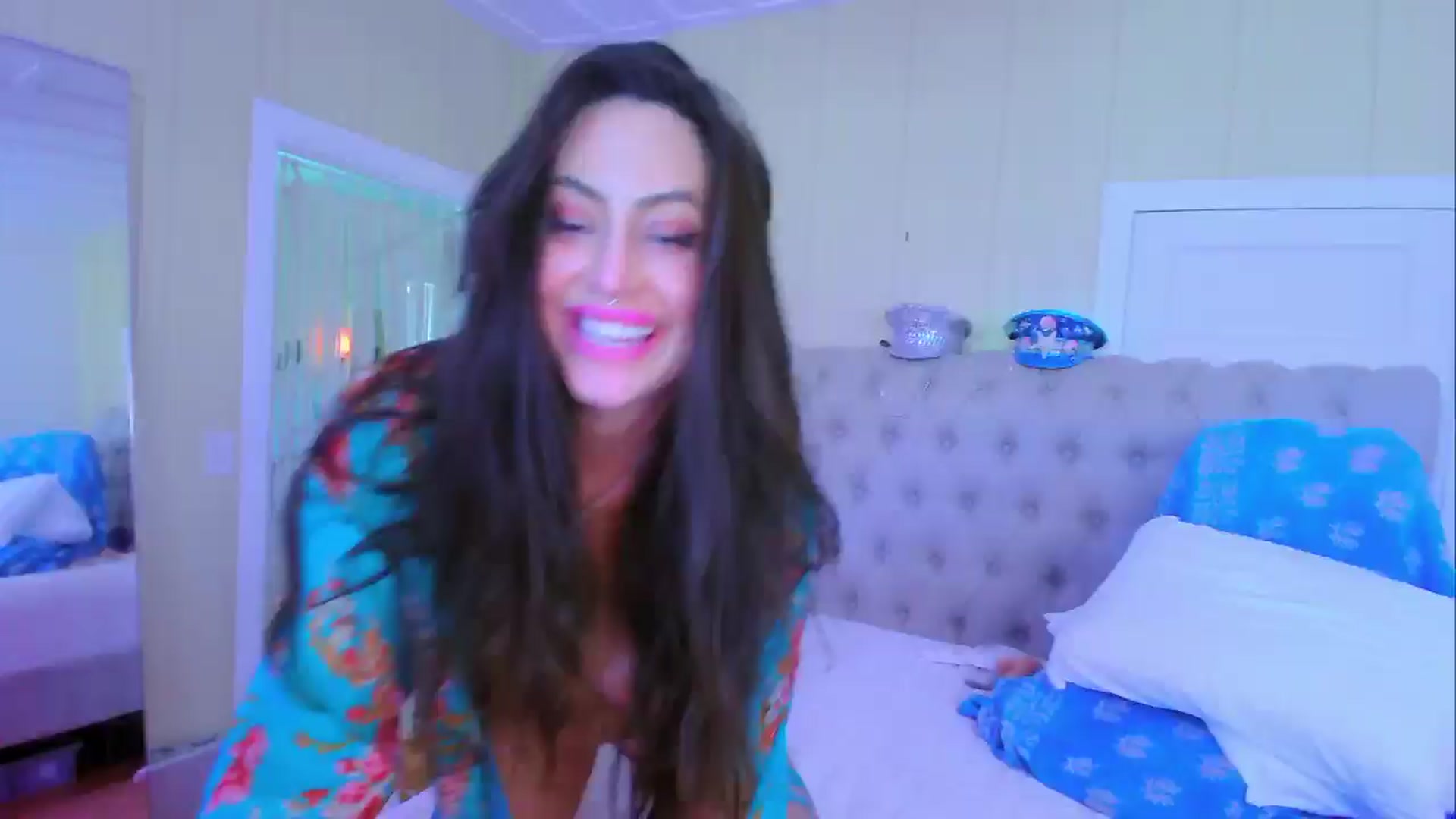 Gallery image thumbnail from ada_lovelace's myfreecams stream on, 05/25/2024, 05:37 image 10 of 20