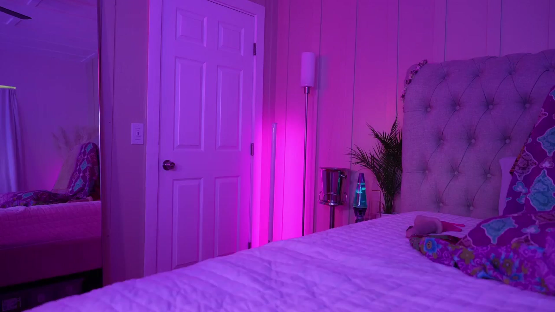 Gallery image thumbnail from ada_lovelace's myfreecams stream on, 08/18/2024, 04:05 image 20 of 20