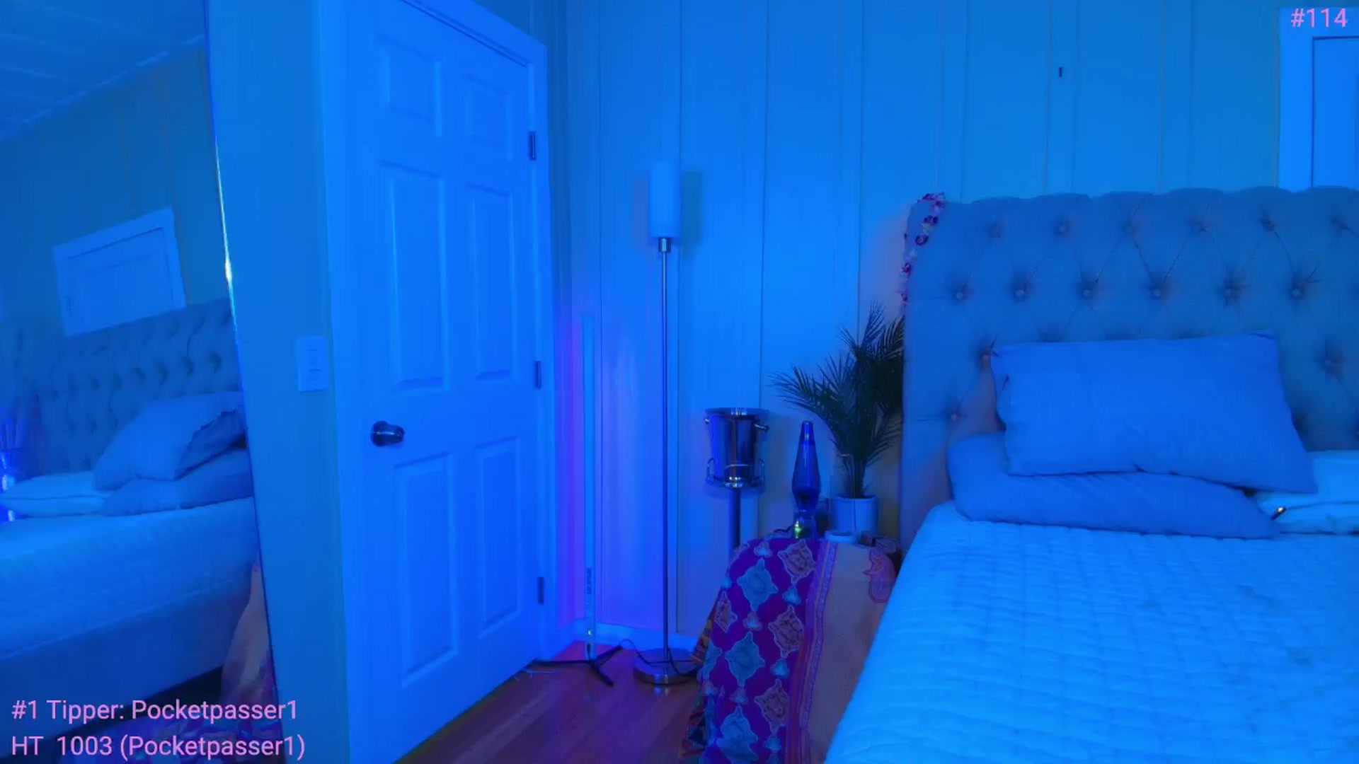 Gallery image thumbnail from ada_lovelace's myfreecams stream on, 08/24/2024, 04:16 image 1 of 20