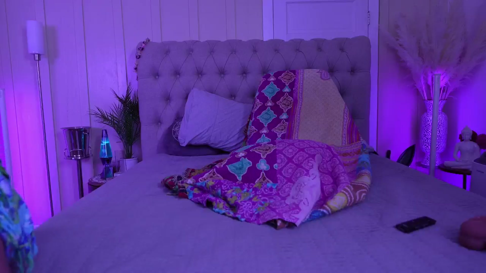 Gallery image thumbnail from ada_lovelace's myfreecams stream on, 08/29/2024, 03:17 image 14 of 20