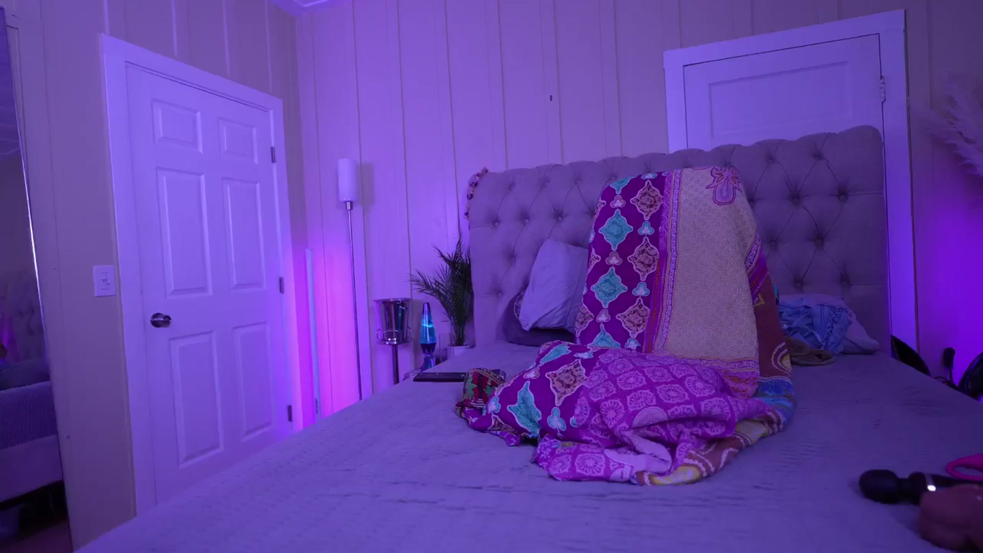 Gallery image thumbnail from ada_lovelace's myfreecams stream on, 08/29/2024, 03:17 image 17 of 20