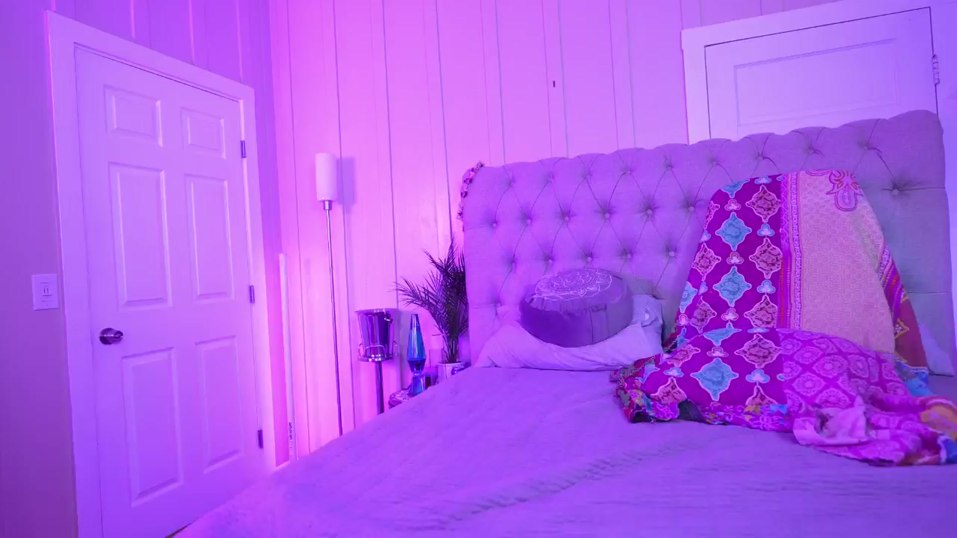 Gallery image thumbnail from ada_lovelace's myfreecams stream on, 08/31/2024, 24:01 image 14 of 20