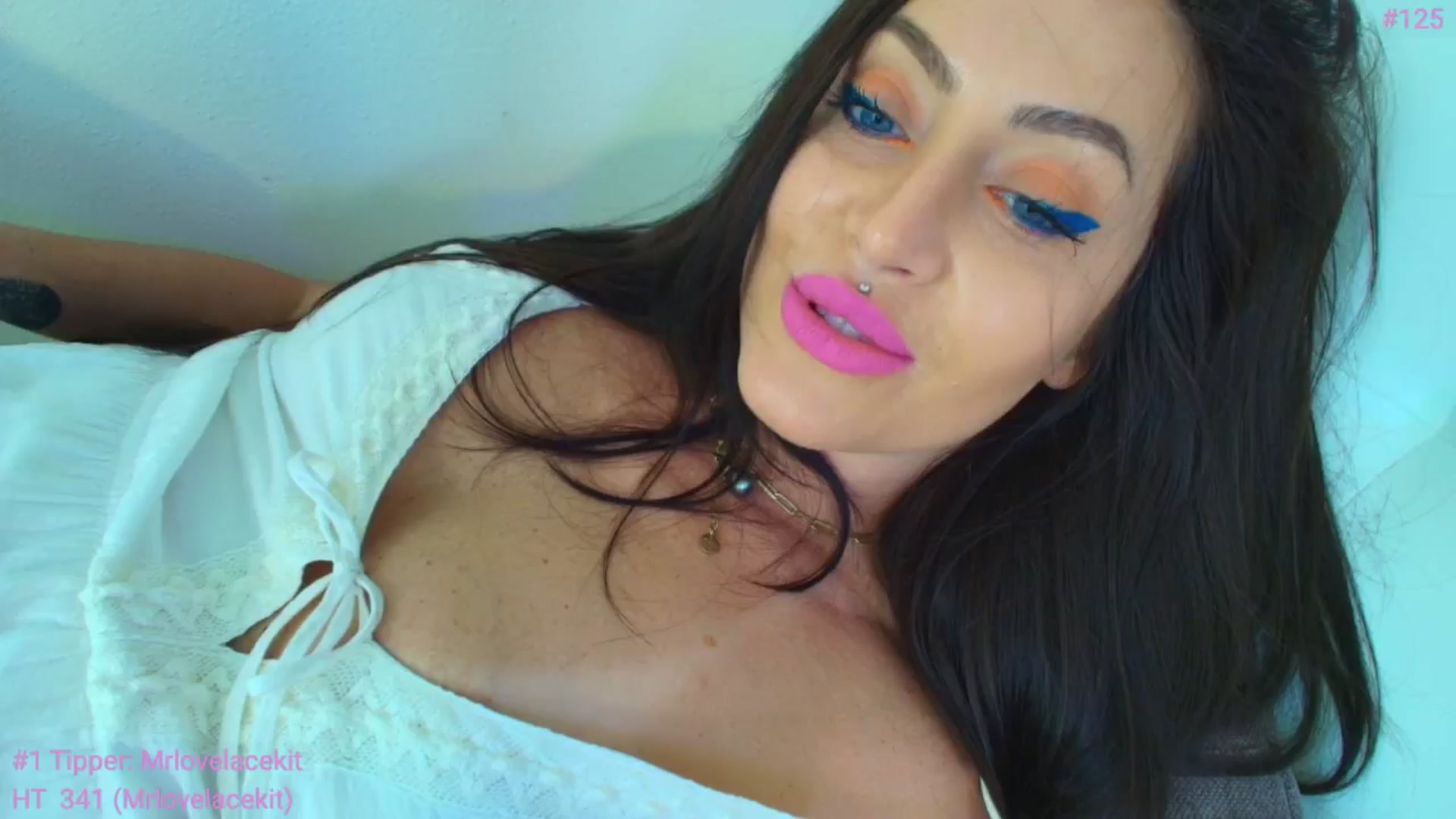Gallery image thumbnail from ada_lovelace's myfreecams stream on, 11/23/2024, 24:17 image 10 of 20