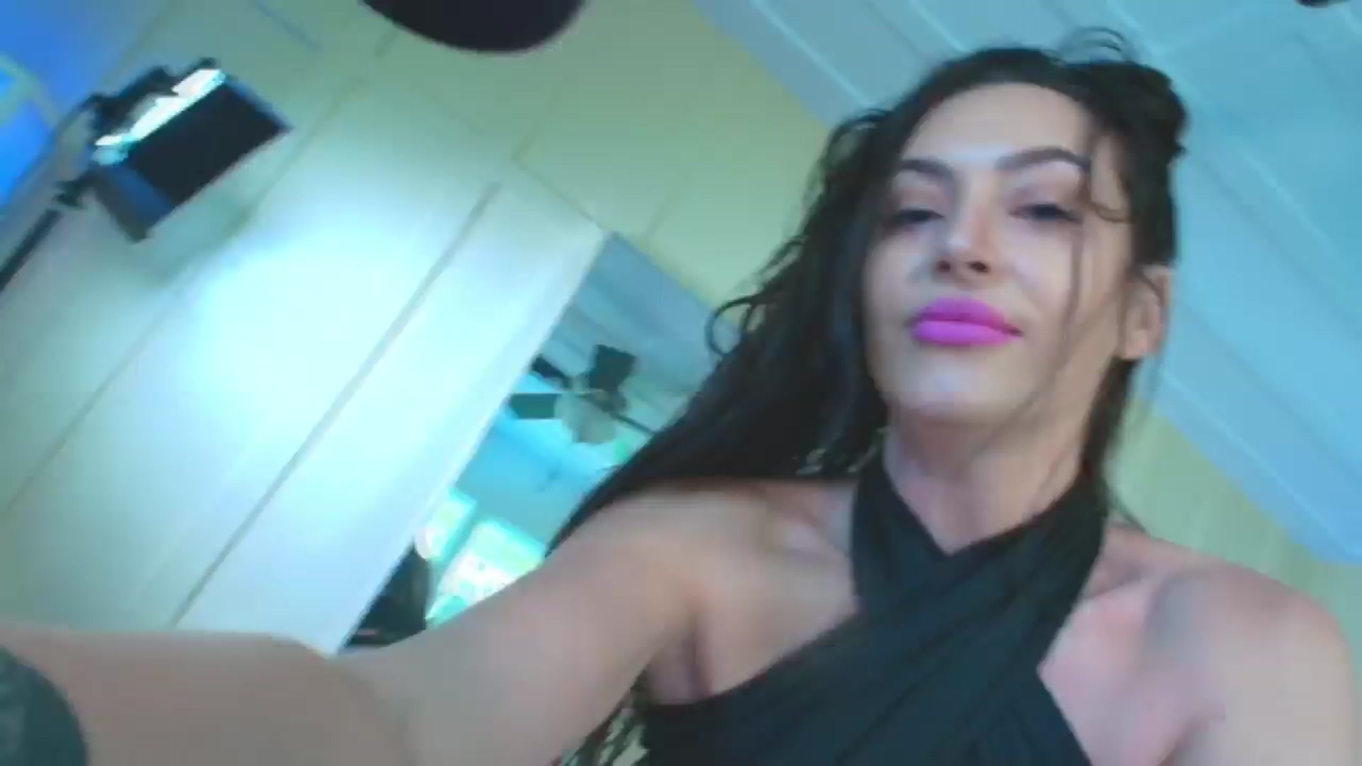Gallery image thumbnail from ada_lovelace's myfreecams stream on, 12/11/2024, 23:58 image 2 of 20