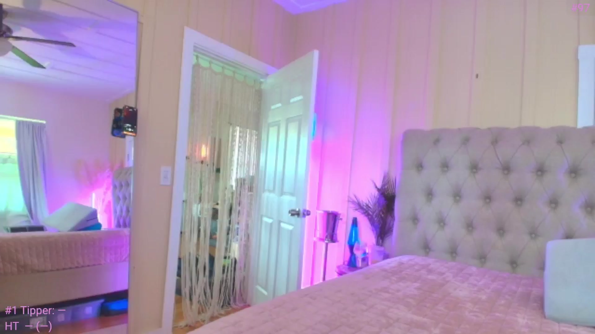 Gallery image thumbnail from ada_lovelace's myfreecams stream on, 01/09/2025, 20:54 image 1 of 20