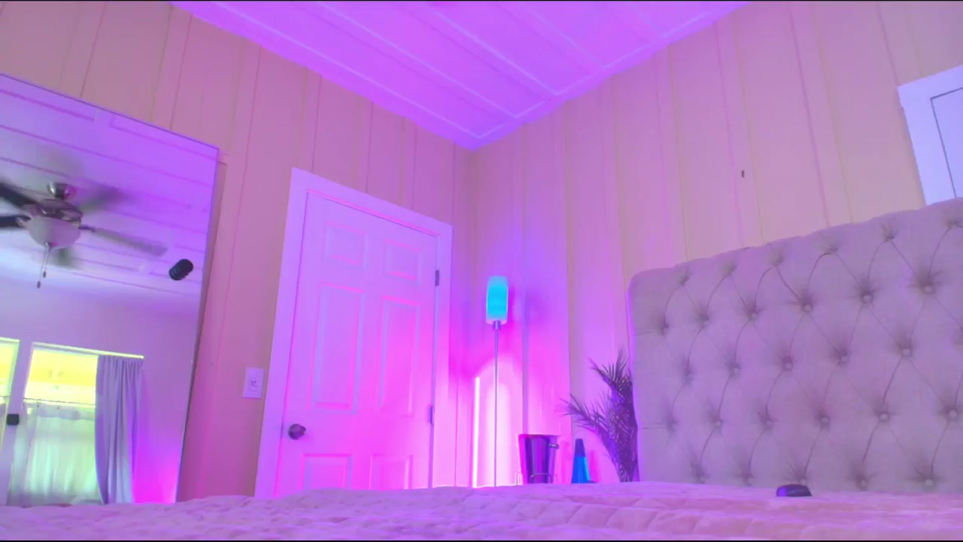 Gallery image thumbnail from ada_lovelace's myfreecams stream on, 01/18/2025, 24:02 image 9 of 20