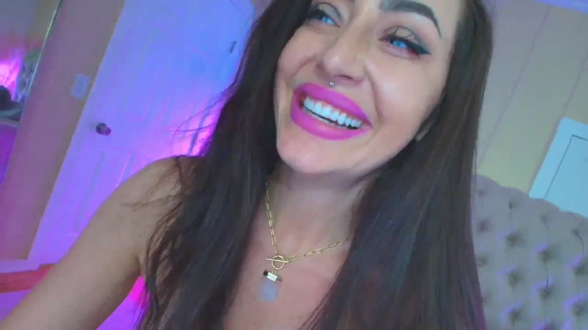 Gallery image thumbnail from ada_lovelace's myfreecams stream on, 02/06/2025, 01:18 image 20 of 20