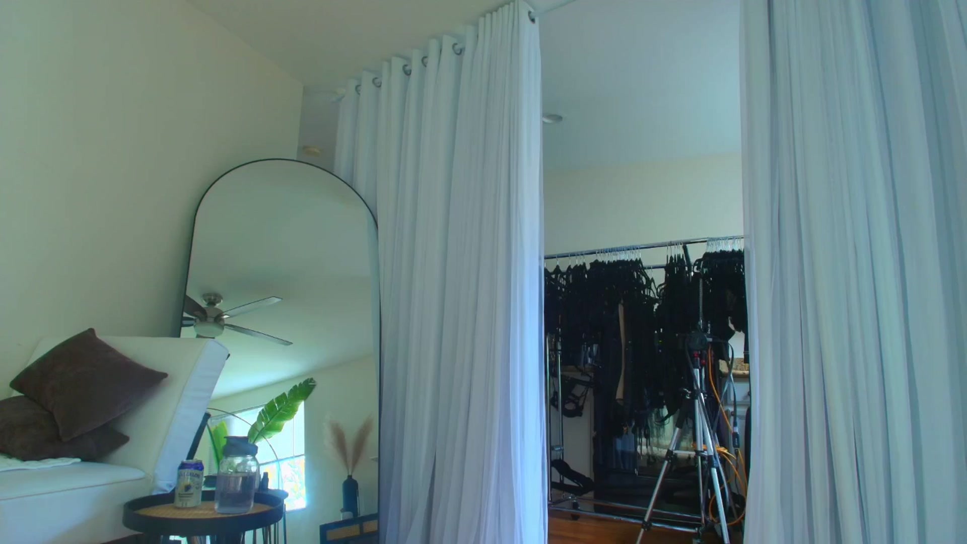 Gallery image thumbnail from ada_lovelace's myfreecams stream on, 02/28/2025, 01:39 image 16 of 20