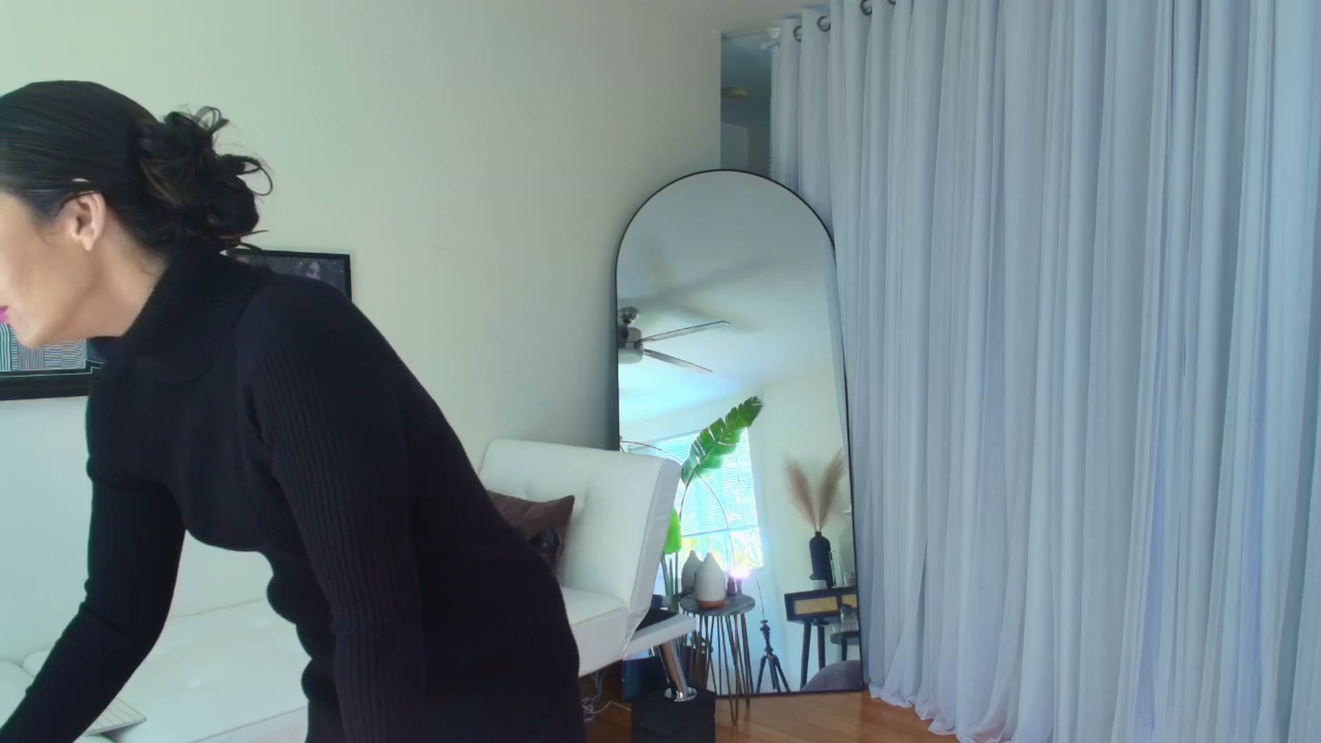 Gallery image thumbnail from ada_lovelace's myfreecams stream on, 03/08/2025, 01:11 image 4 of 20