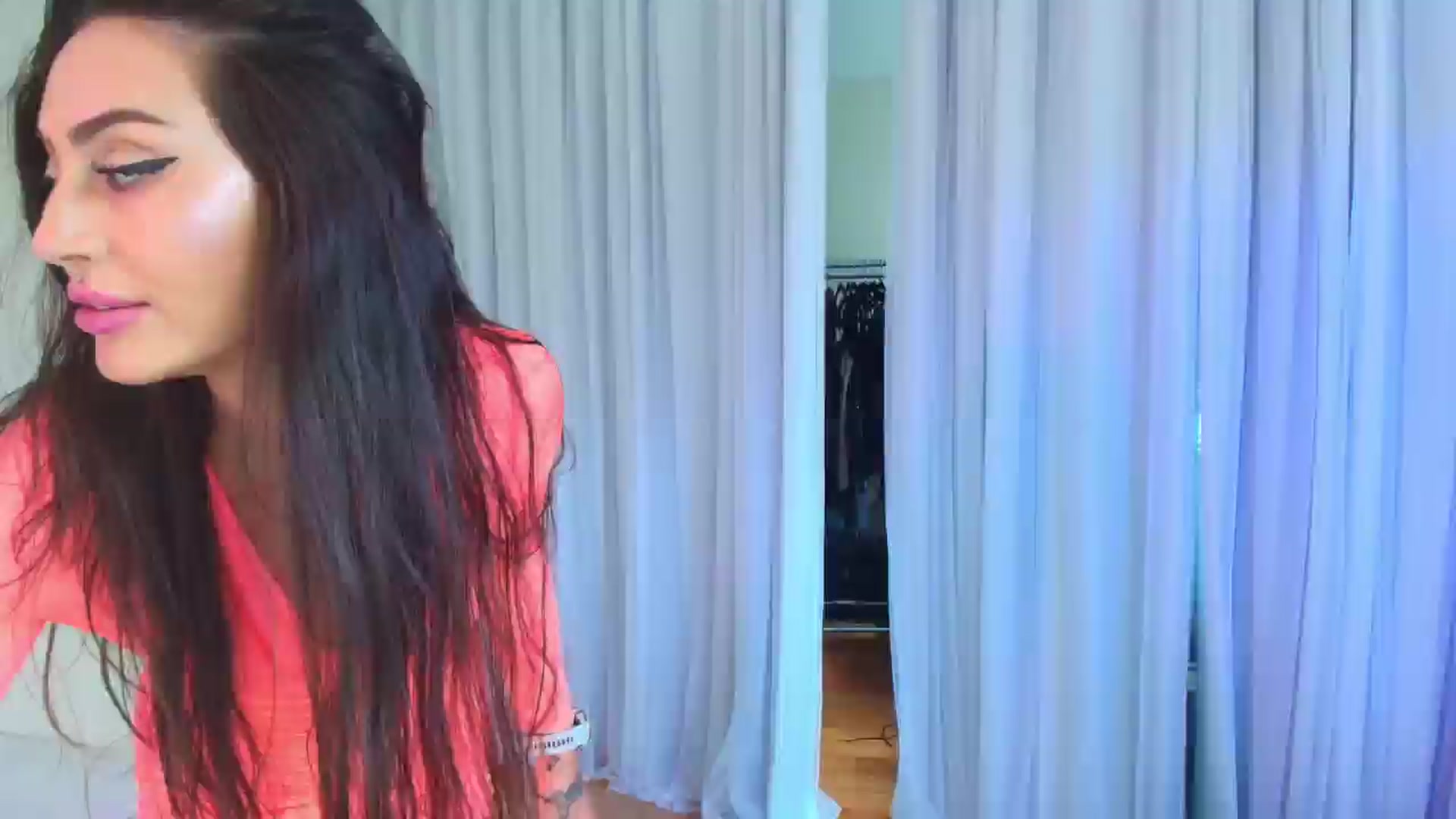 Gallery image thumbnail from ada_lovelace's myfreecams stream on, 04/05/2025, 03:05 image 2 of 20