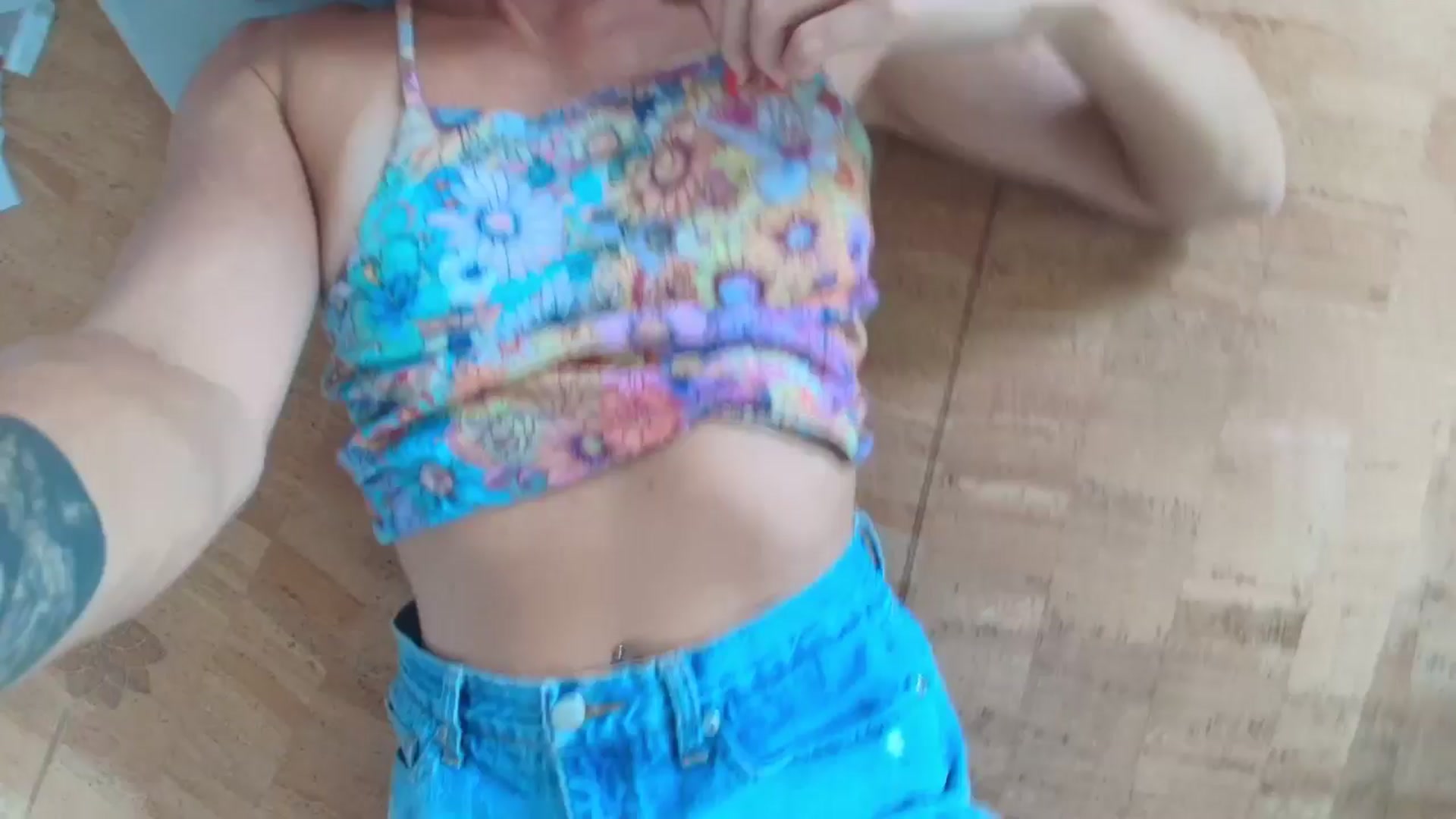 Gallery image thumbnail from ada_lovelace's myfreecams stream on, 04/13/2025, 01:19 image 3 of 20