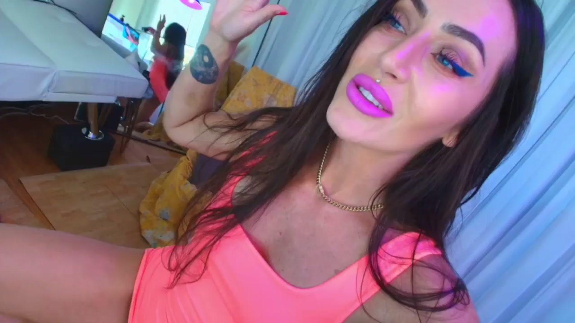 Gallery image thumbnail from ada_lovelace's myfreecams stream on, 04/26/2025, 02:56 image 4 of 20