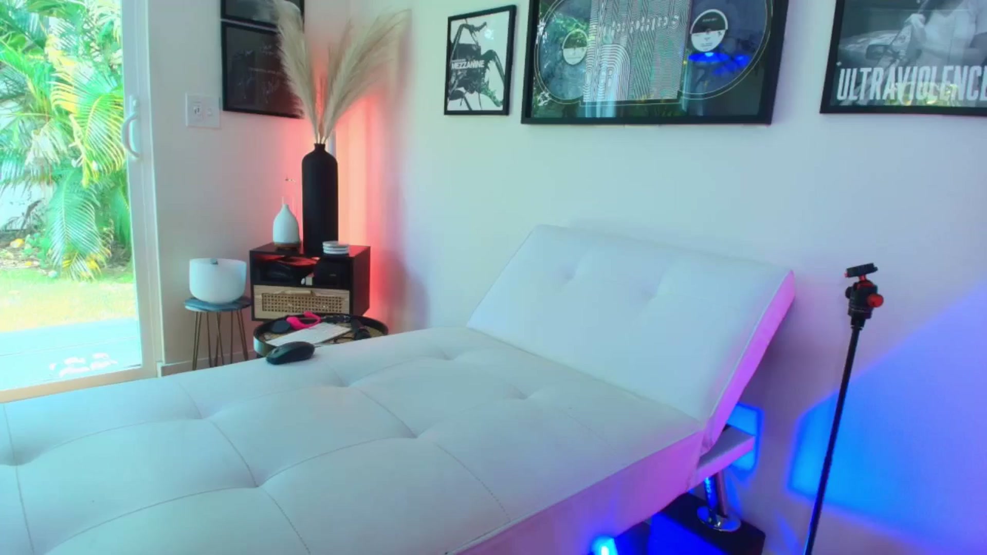 Gallery image thumbnail from ada_lovelace's myfreecams stream on, 05/16/2025, 01:37 image 20 of 20