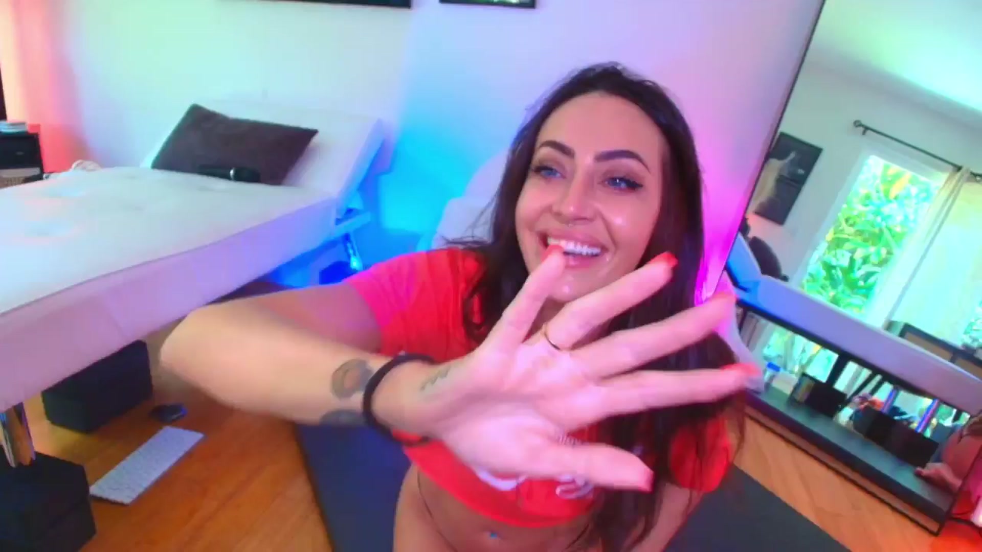 Gallery image thumbnail from ada_lovelace's myfreecams stream on, 05/27/2025, 03:53 image 2 of 20