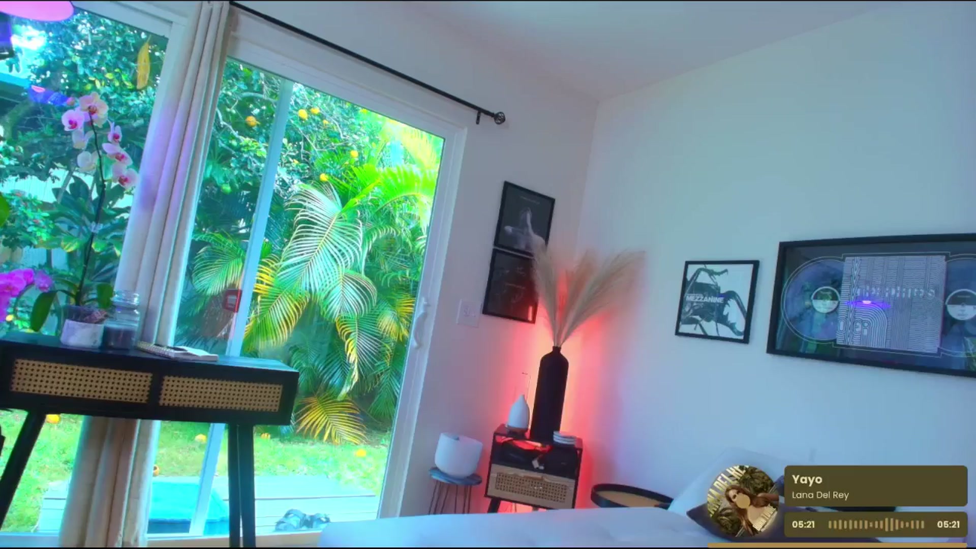 Gallery image thumbnail from ada_lovelace's myfreecams stream on, 05/29/2025, 02:06 image 13 of 20