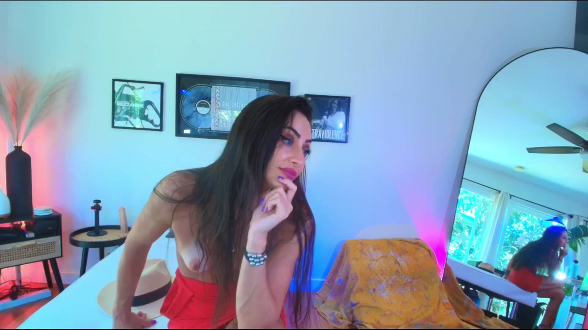 Gallery image thumbnail from ada_lovelace's myfreecams stream on, 06/13/2025, 03:50 image 4 of 20