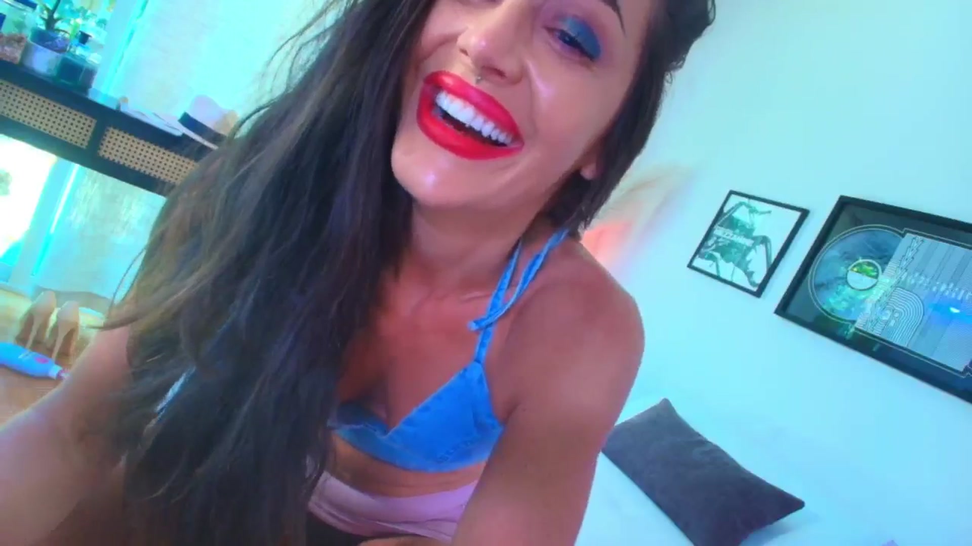 Gallery image thumbnail from ada_lovelace's myfreecams stream on, 06/20/2025, 24:01 image 18 of 20