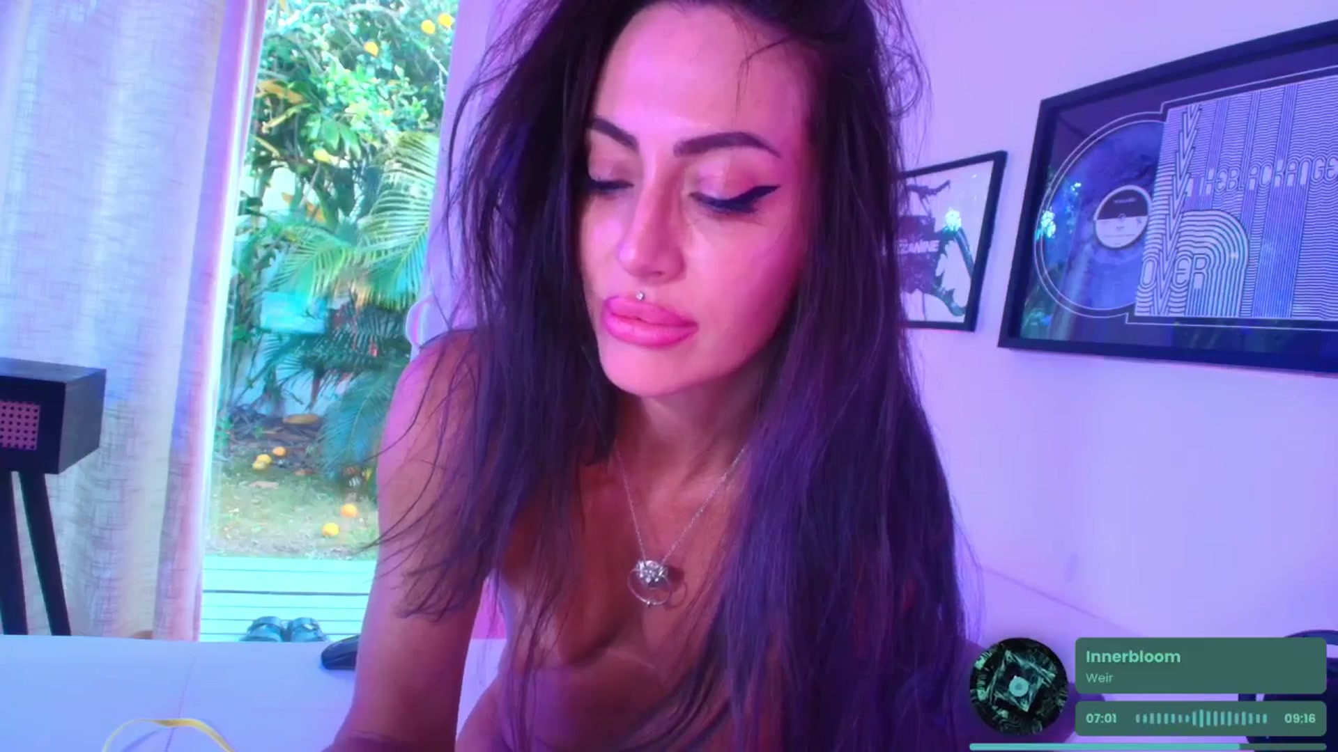 Gallery image thumbnail from ada_lovelace's myfreecams stream on, 06/28/2025, 04:28 image 18 of 20