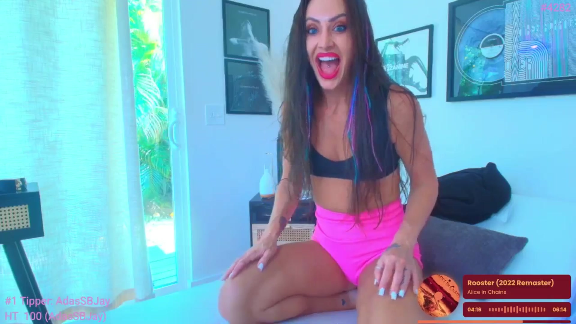 Gallery image thumbnail from ada_lovelace's myfreecams stream on, 07/03/2025, 24:53 image 15 of 20