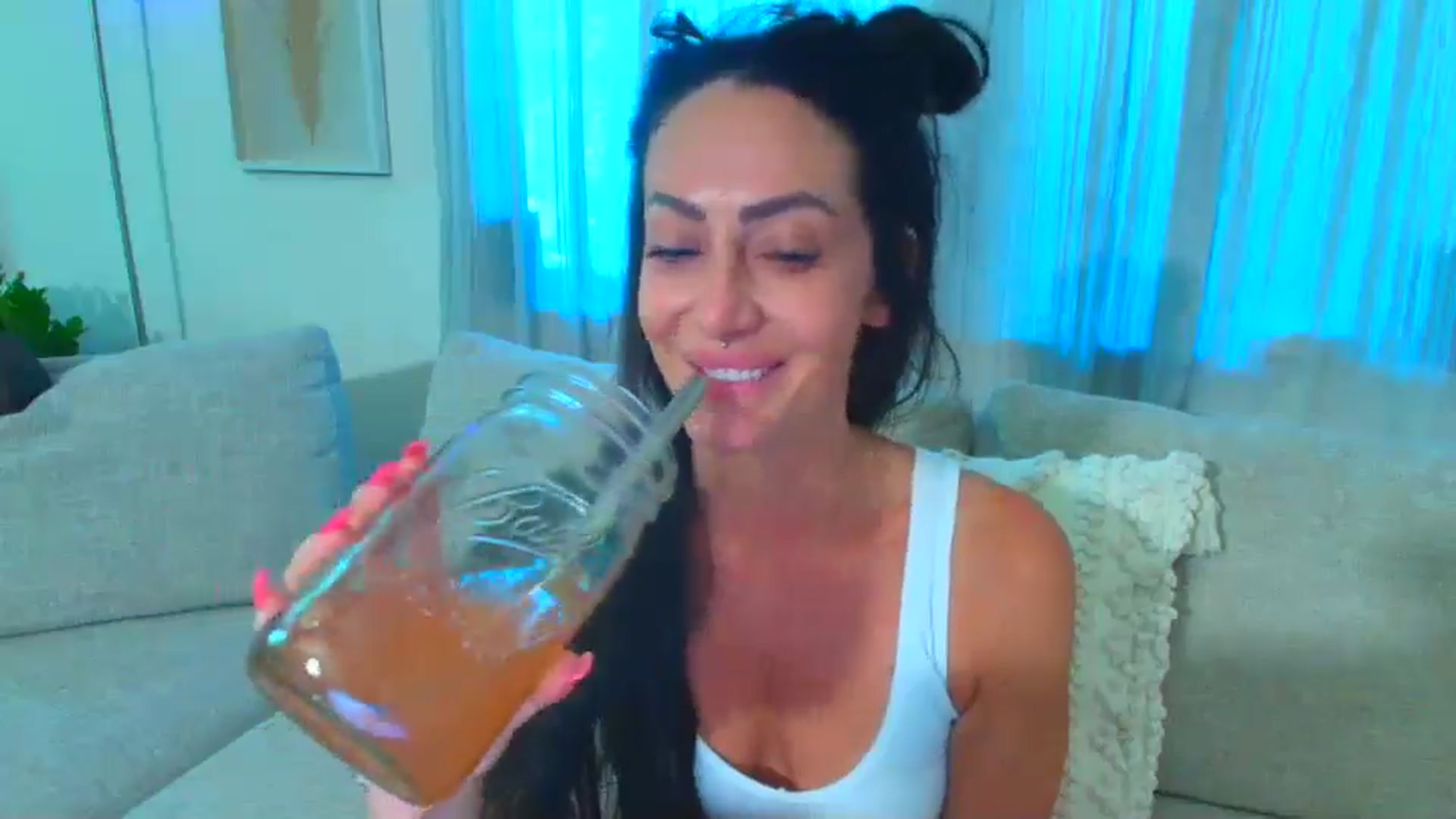 Gallery image thumbnail from ada_lovelace's myfreecams stream on, 08/24/2025, 03:22 image 13 of 20