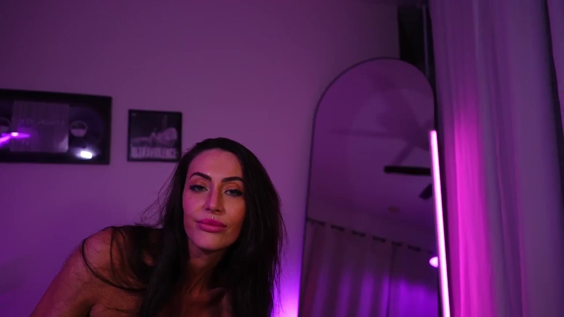 Gallery image thumbnail from ada_lovelace's myfreecams stream on, 09/16/2025, 06:26 image 18 of 20