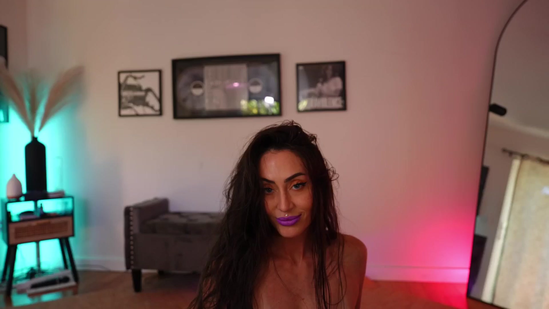Gallery image thumbnail from ada_lovelace's myfreecams stream on, 09/25/2025, 03:03 image 5 of 20