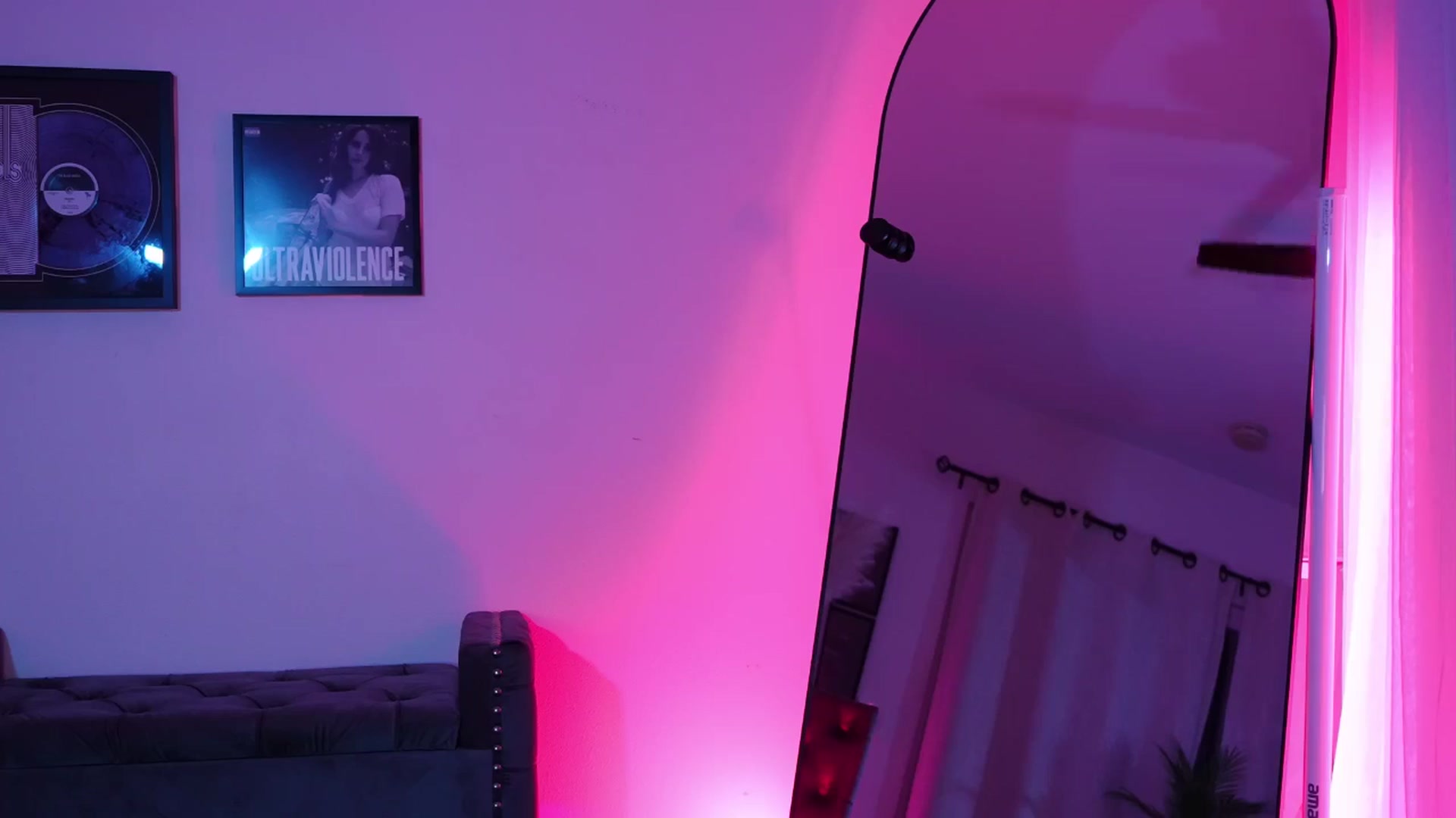 Gallery image thumbnail from ada_lovelace's myfreecams stream on, 10/14/2025, 04:58 image 13 of 20