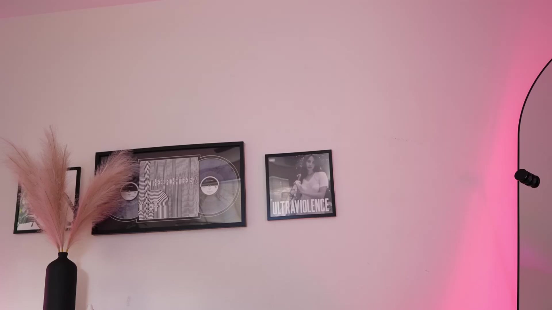 Gallery image thumbnail from ada_lovelace's myfreecams stream on, 10/30/2025, 22:08 image 1 of 20