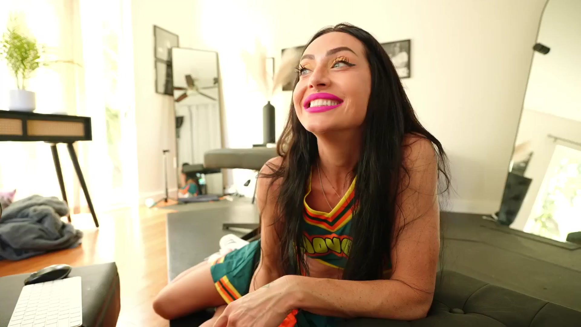 Gallery image thumbnail from ada_lovelace's myfreecams stream on, 11/01/2025, 04:31 image 6 of 20