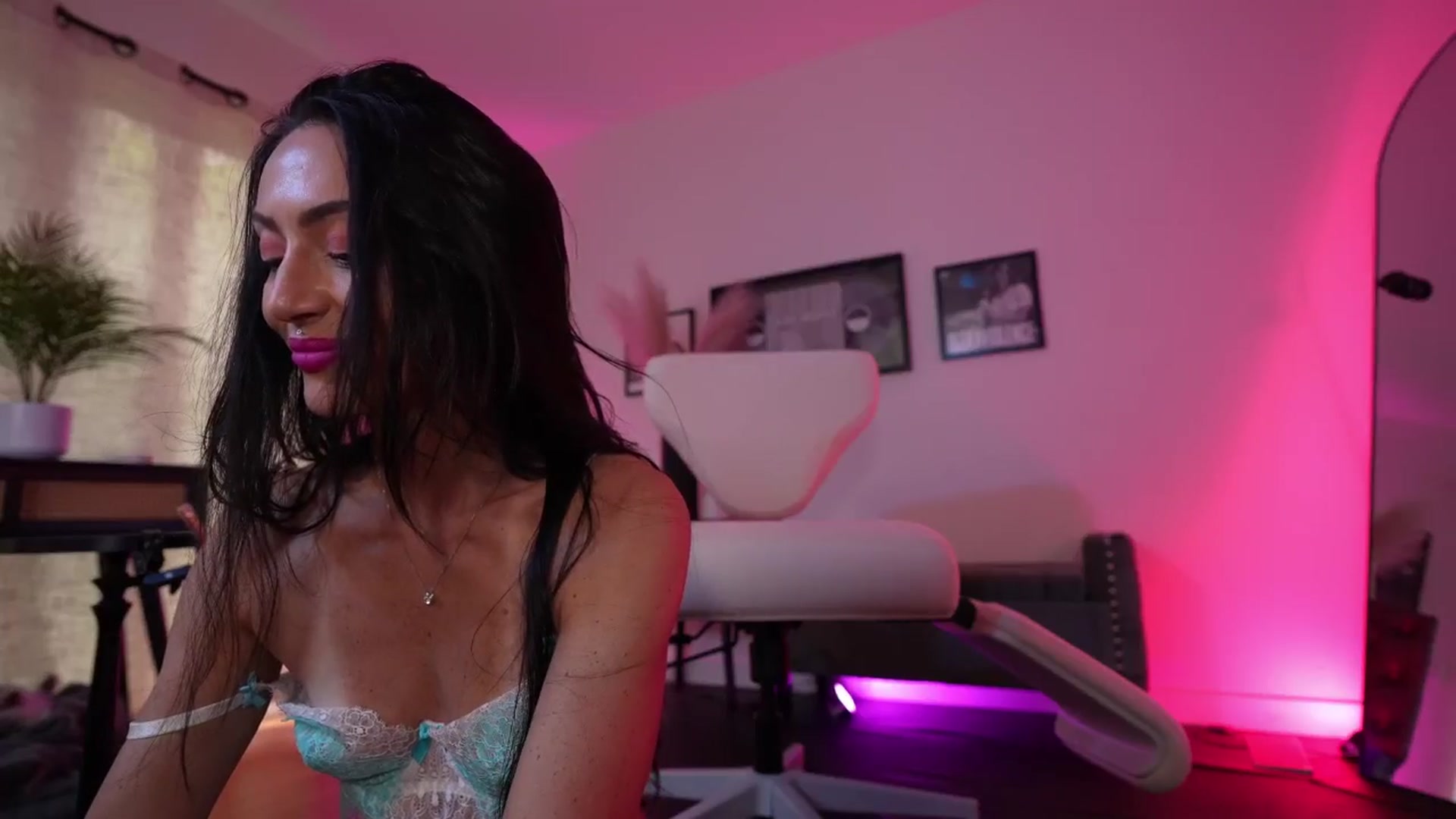 Gallery image thumbnail from ada_lovelace's myfreecams stream on, 11/11/2025, 05:04 image 5 of 20