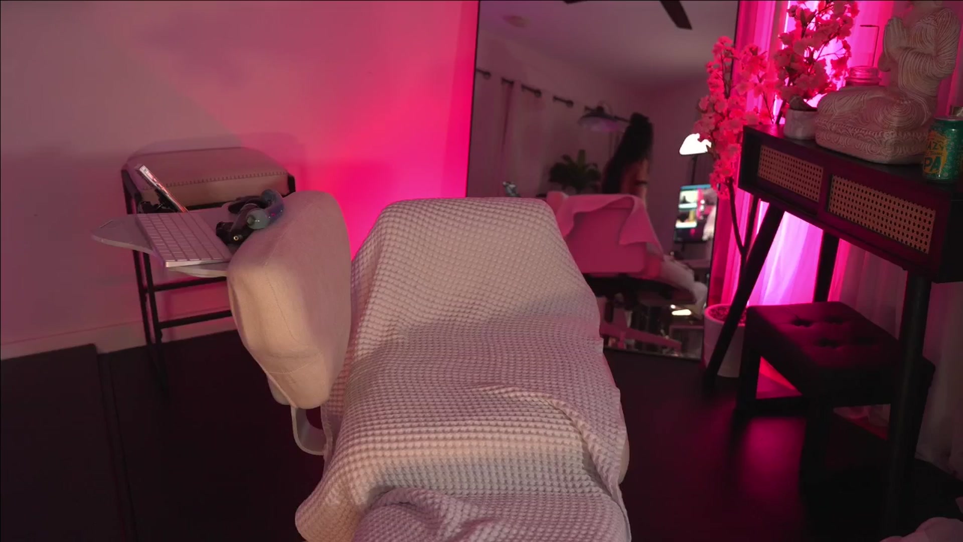 Gallery image thumbnail from ada_lovelace's myfreecams stream on, 12/31/2025, 06:44 image 16 of 20