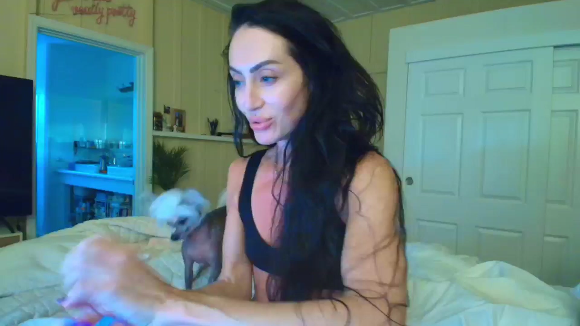 Gallery image thumbnail from ada_lovelace's myfreecams stream on, 01/28/2026, 03:56 image 19 of 20