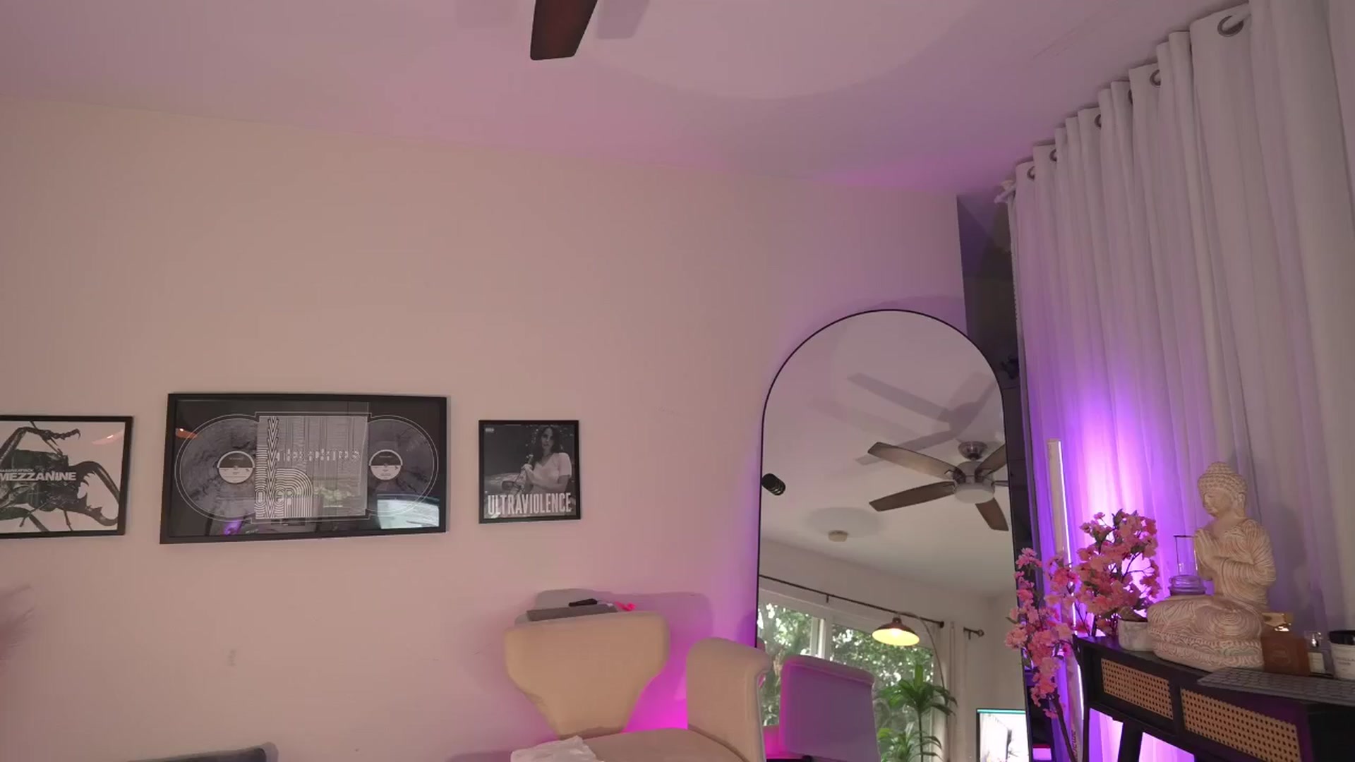 Gallery image thumbnail from ada_lovelace's myfreecams stream on, 02/17/2026, 05:32 image 5 of 20