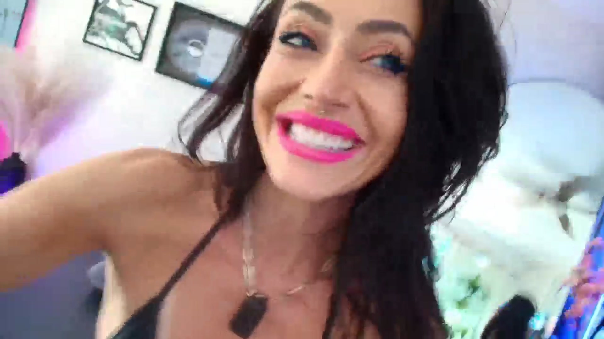Gallery image thumbnail from ada_lovelace's myfreecams stream on, 02/26/2026, 22:54 image 15 of 20