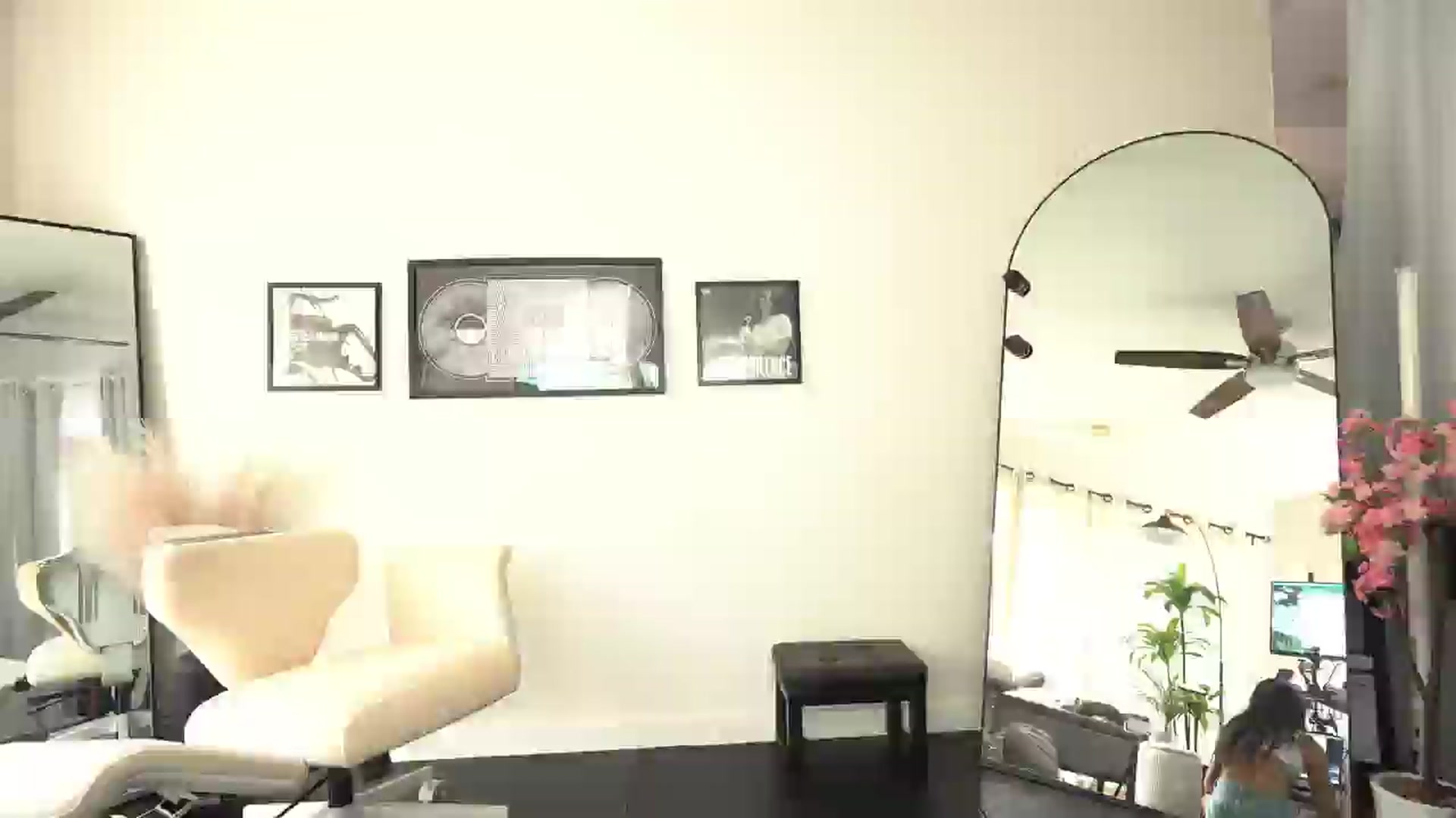 Gallery image thumbnail from ada_lovelace's myfreecams stream on, 03/03/2026, 03:58 image 1 of 20
