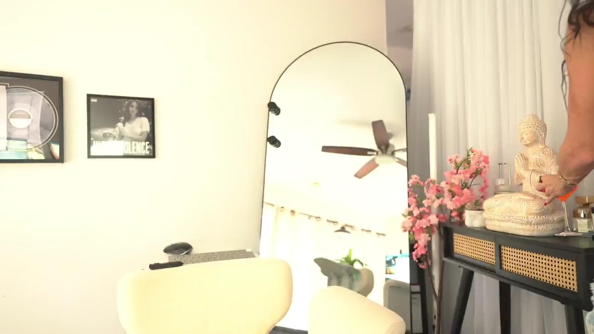 Gallery image thumbnail from ada_lovelace's myfreecams stream on, 03/03/2026, 03:58 image 10 of 20