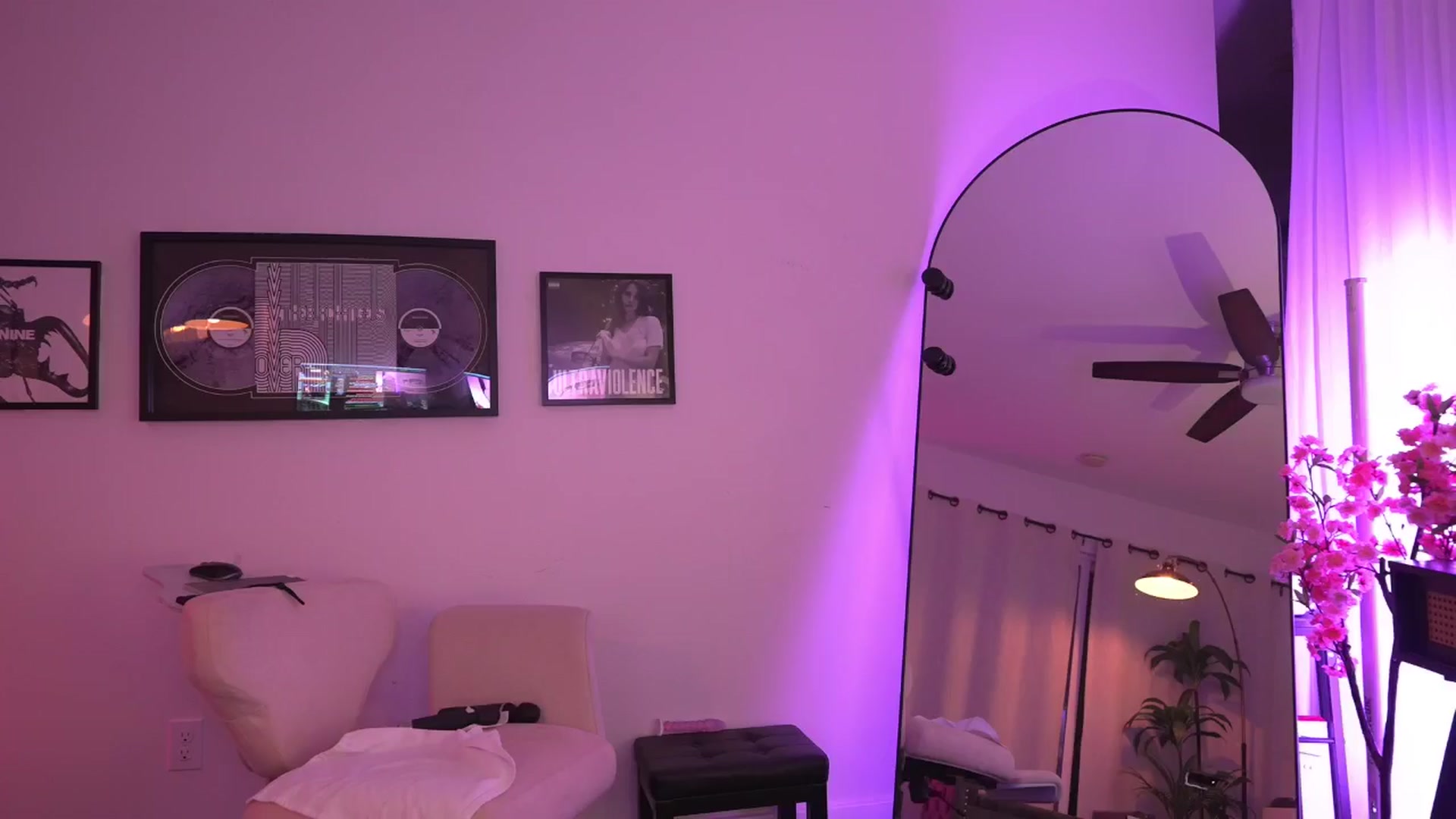 Gallery image thumbnail from ada_lovelace's myfreecams stream on, 03/03/2026, 05:42 image 14 of 20