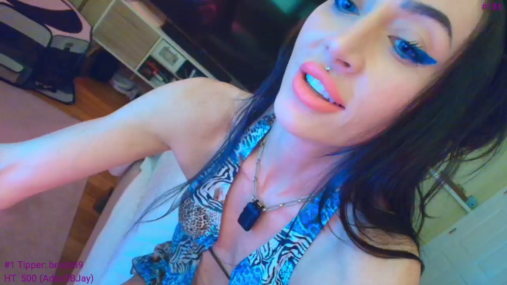 Gallery image thumbnail from ada_lovelace's myfreecams stream on, 03/31/2026, 02:56 image 17 of 20