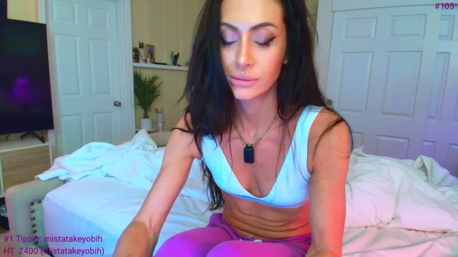 Gallery image thumbnail from ada_lovelace's myfreecams stream on, 04/16/2026, 04:13 image 10 of 20