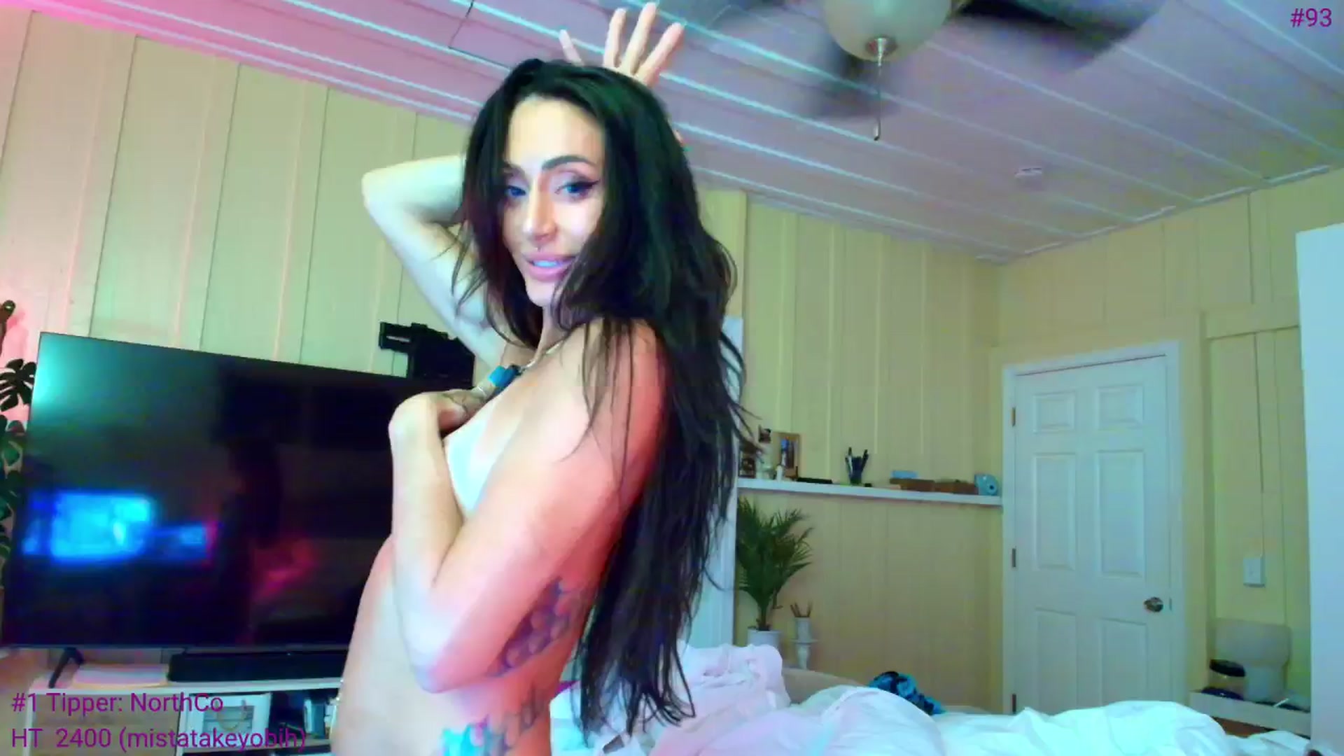 Gallery image thumbnail from ada_lovelace's myfreecams stream on, 04/16/2026, 06:04 image 15 of 20