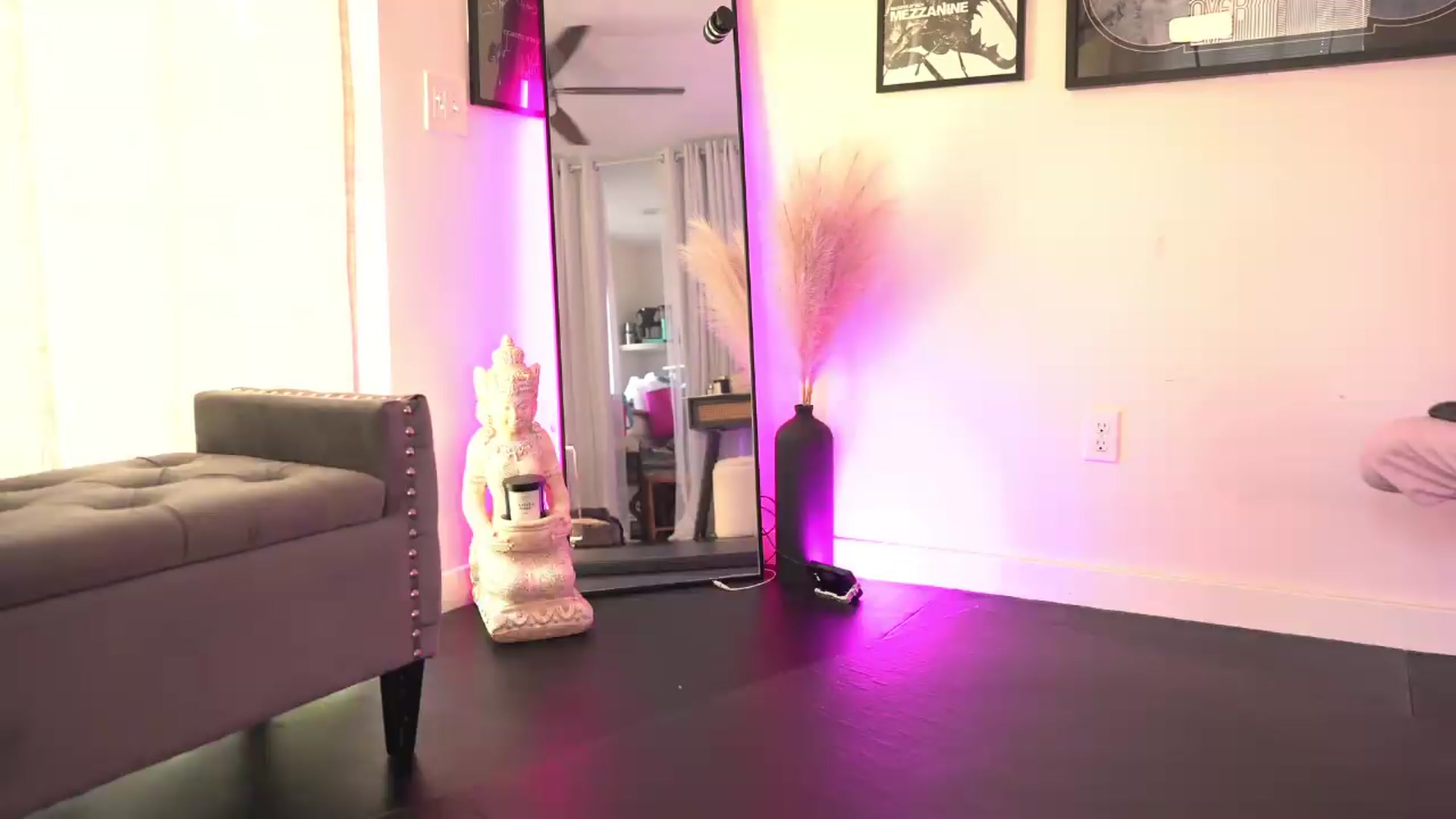 Gallery image thumbnail from ada_lovelace's myfreecams stream on, 04/29/2026, 02:48 image 15 of 20