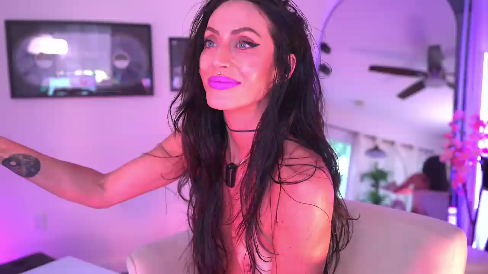 Gallery image thumbnail from ada_lovelace's myfreecams stream on, 07/03/2026, 04:14 image 12 of 20
