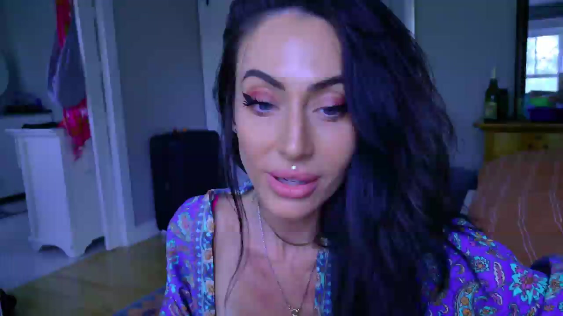 Gallery image thumbnail from ada_lovelace's myfreecams stream on, 08/12/2026, 22:35 image 3 of 20