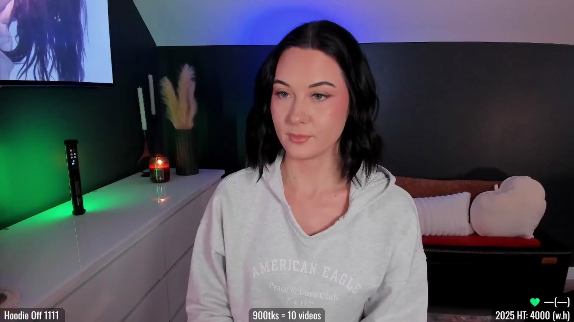 Gallery image thumbnail from addi_x's myfreecams stream on, 01/21/2025, 19:27 image 8 of 20